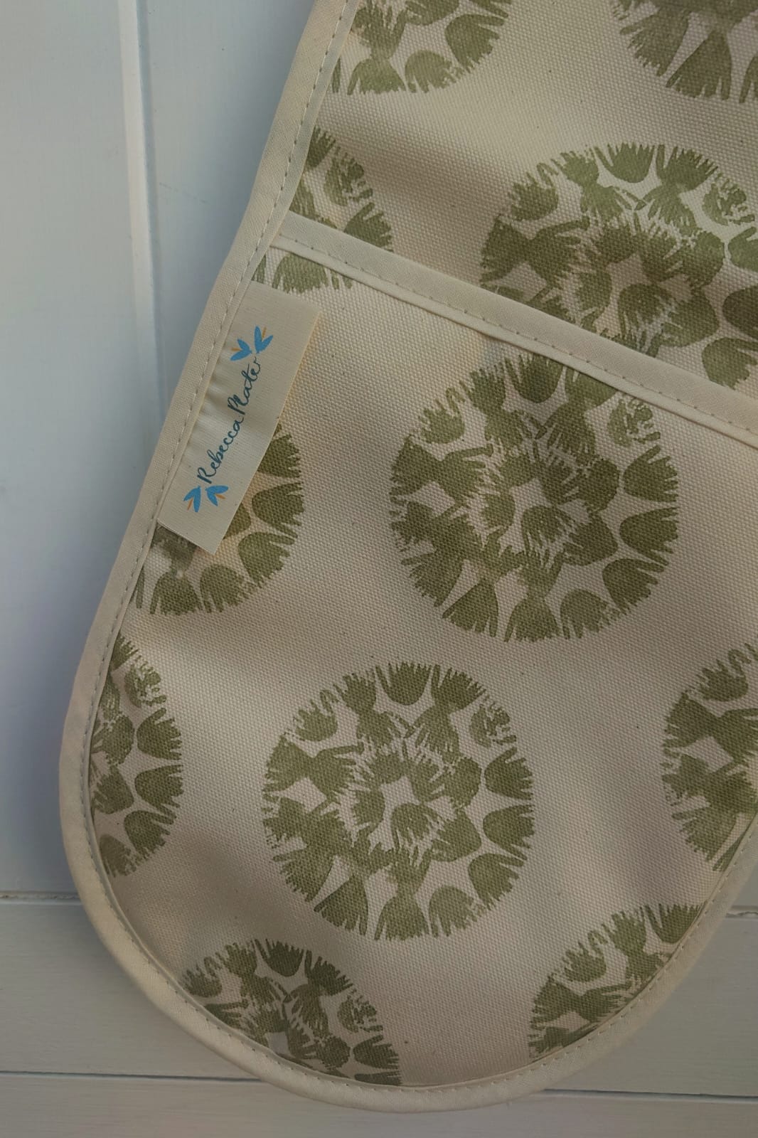 Organic Double Oven Glove - Machair Clock Moss Green